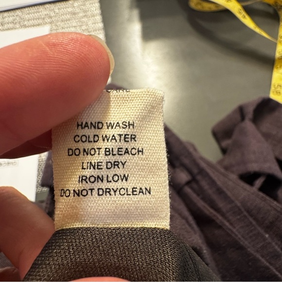 2Bella dark gray dress shorts with belted waist band, side button closure, S. - Picture 11 of 12